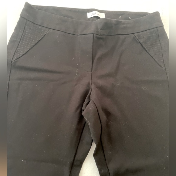 Reitman’s Black pull on Ankle length Dress pants.  Size 9 - Picture 4 of 8